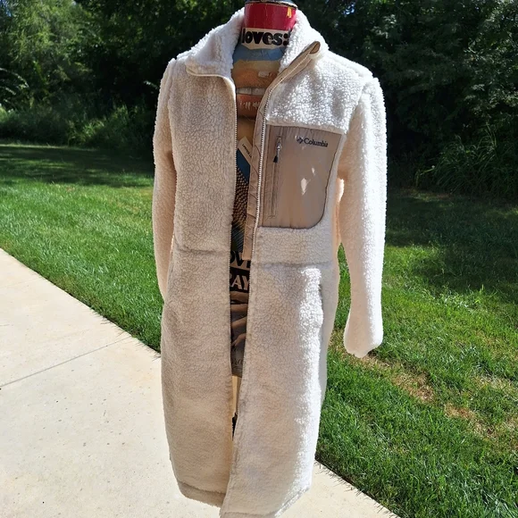Columbia Cream Teddy Jacket - Picture 4 of 13